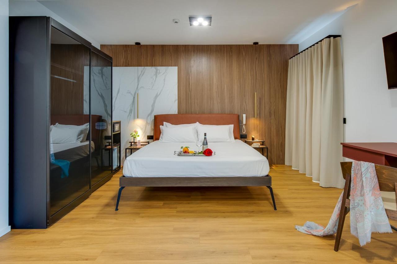 Roccaregina Hotel Шака Екстериор снимка