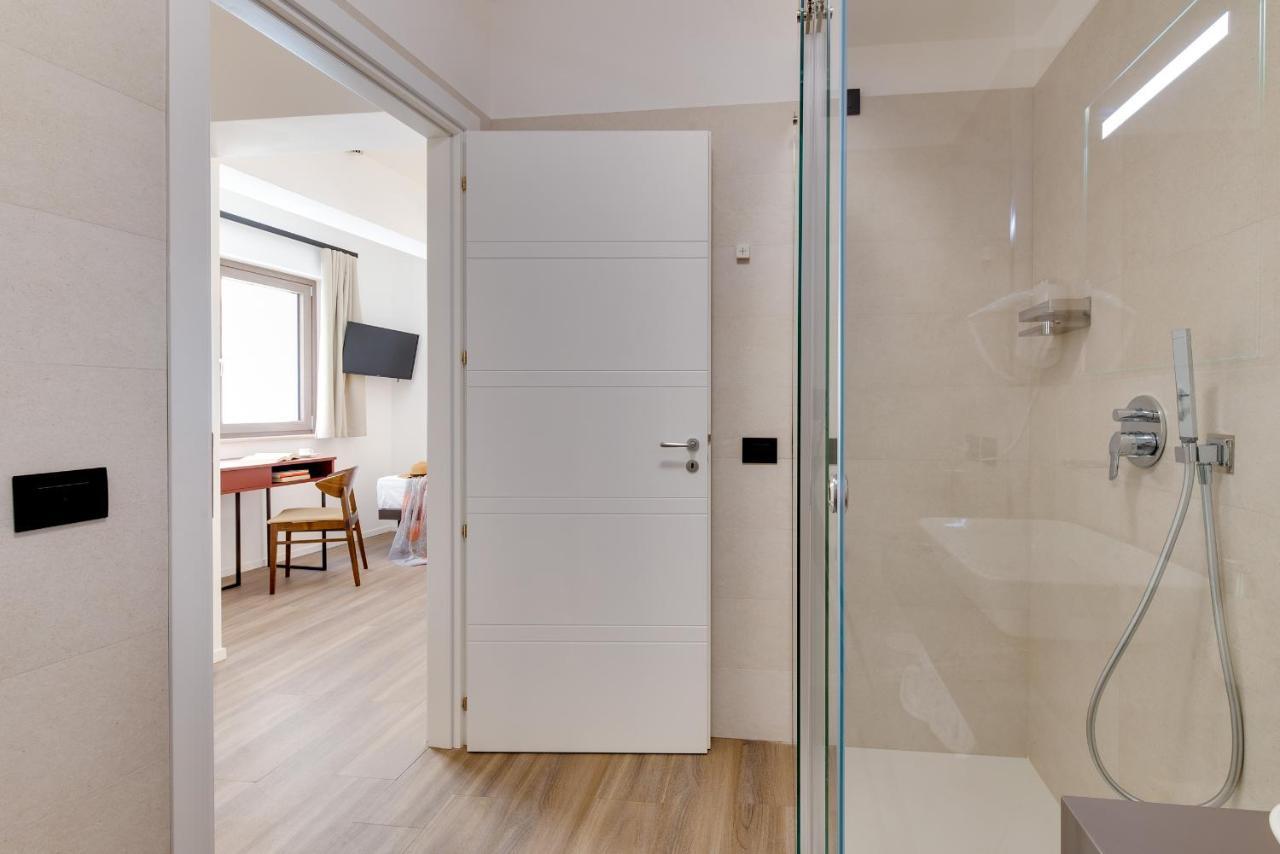 Roccaregina Hotel Шака Екстериор снимка