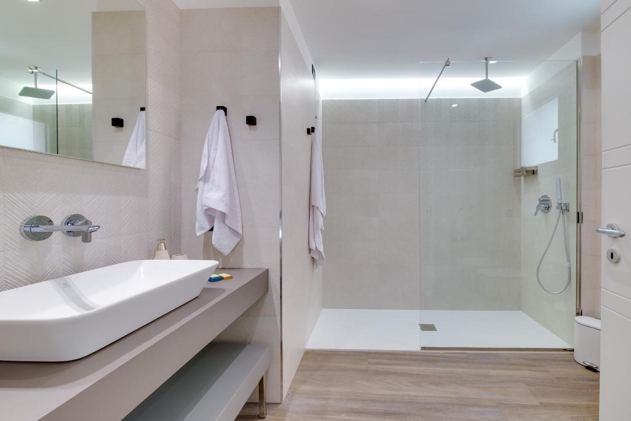 Roccaregina Hotel Шака Екстериор снимка