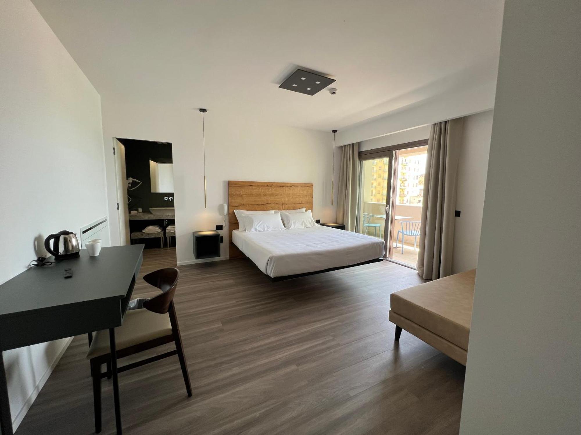 Roccaregina Hotel Шака Екстериор снимка